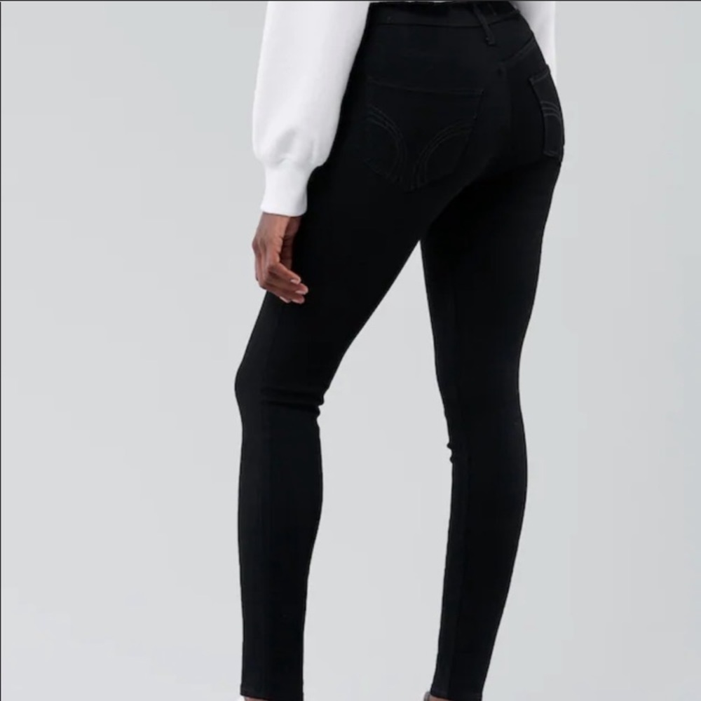 HOLLISTER Size 1 R 25x30 HIGH RISE SUPER SKINNY